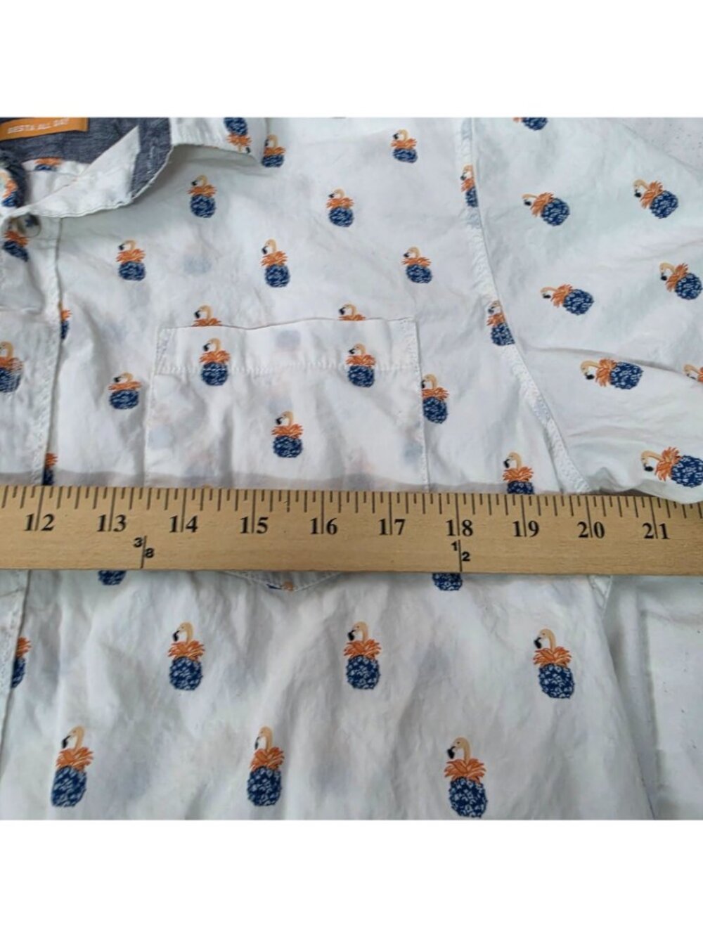 MBX Siesta All Day Flamingo Pineapple Shirt Mens M White Tropical Button Front - Picture 4 of 10